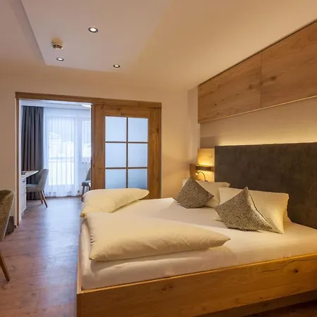 Luggi Hotel